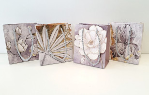 Dárková taška \GREY FLOWER\ 14x12x6/4dr.