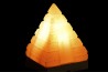 Stolní solná lampa \PYRAMIDA\ 13x13x18cm