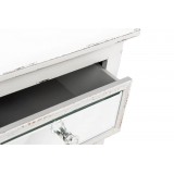 MB/MB-121379-1.JPG